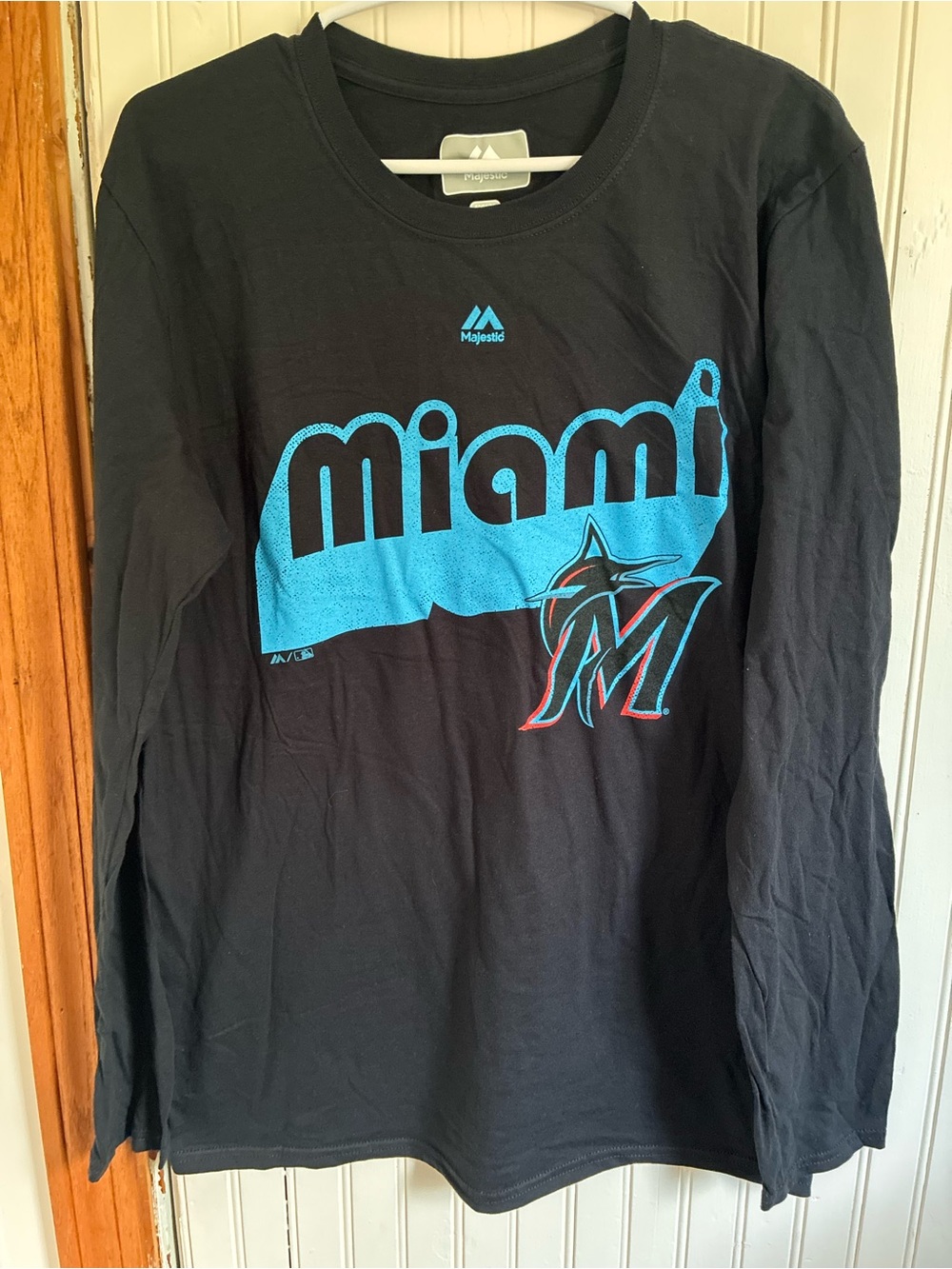 Majestic Black Long-Sleeve Miami Marlins Graphic Tee with Aqua Logo